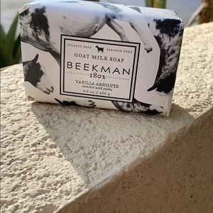 Goat milk soap bar